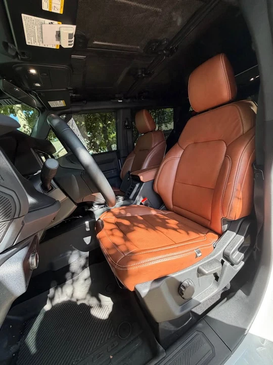 2026 Ford Bronco 6th Gen - Image 10 of 14