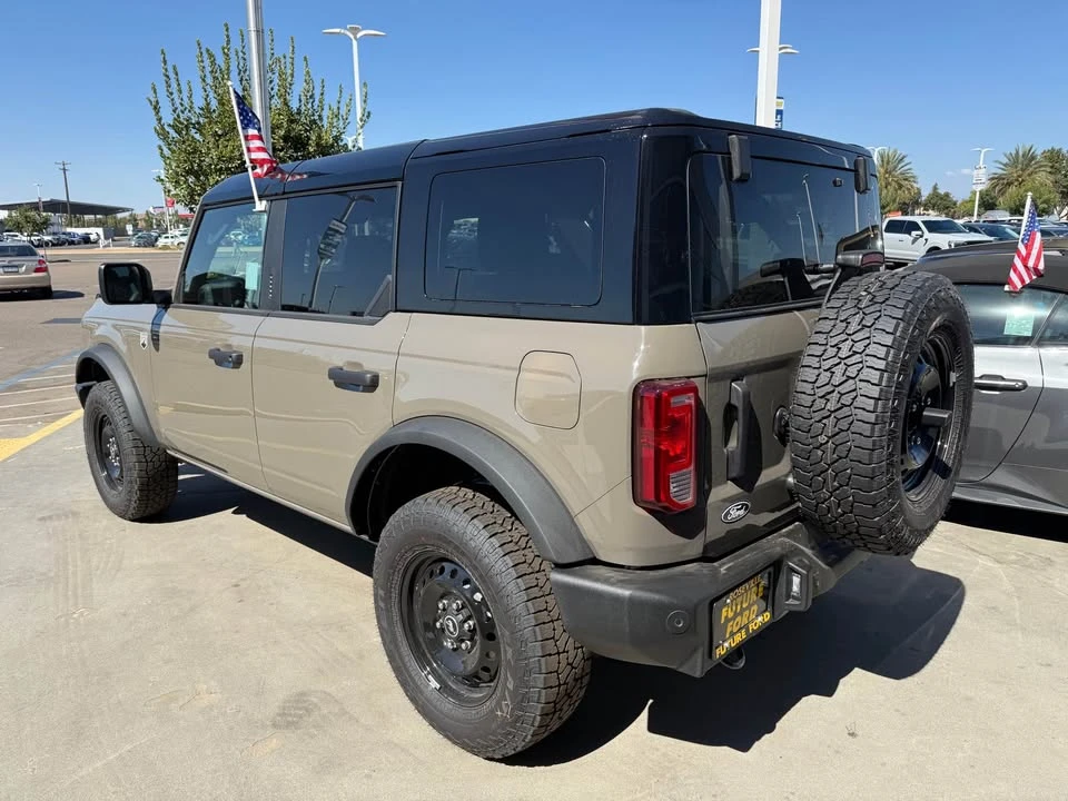 2026 Ford Bronco 6th Gen - Image 3 of 10
