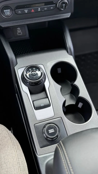 2026 Ford Bronco 6th Gen - Image 13 of 20