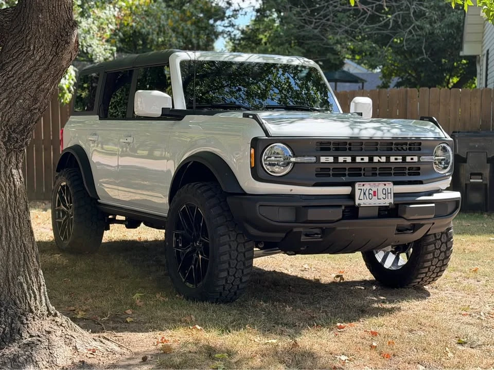 2026 Ford Bronco 6th Gen - Image 2 of 14