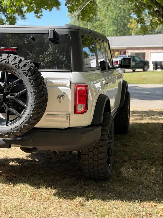 2026 Ford Bronco 6th Gen - Image 7 of 14