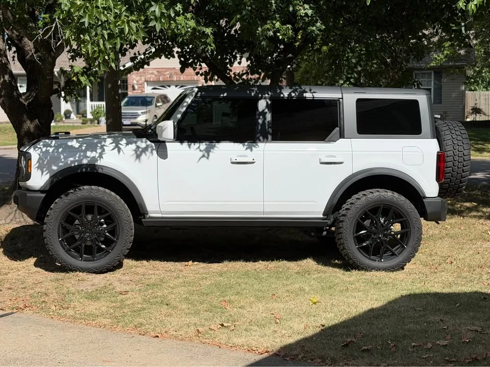 2026 Ford Bronco 6th Gen - Image 4 of 14