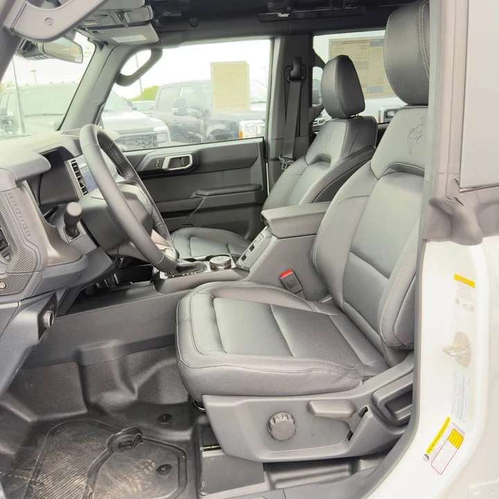 2026 Ford Bronco 6th Gen - Image 5 of 9