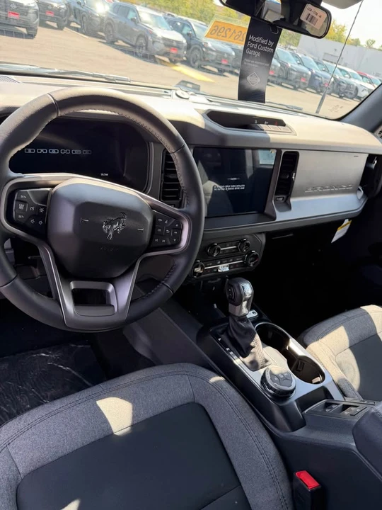 2026 Ford Bronco 6th Gen - Image 6 of 13
