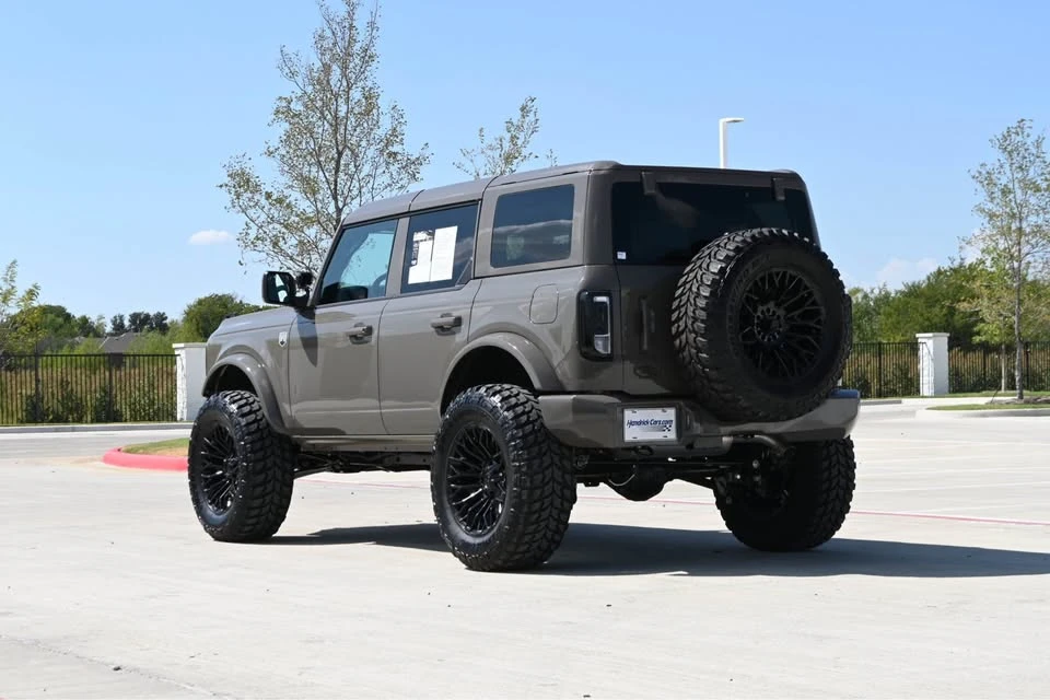 2026 Ford Bronco 6th Gen - Image 3 of 7