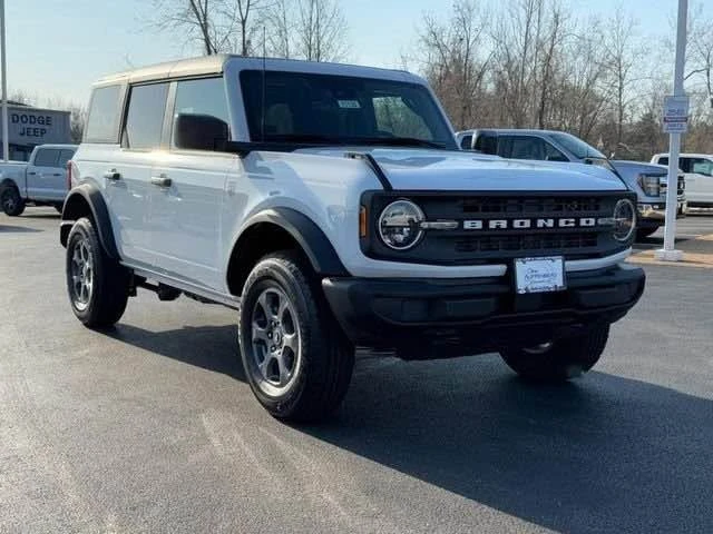 2026 Ford Bronco 6th Gen - Image 2 of 5