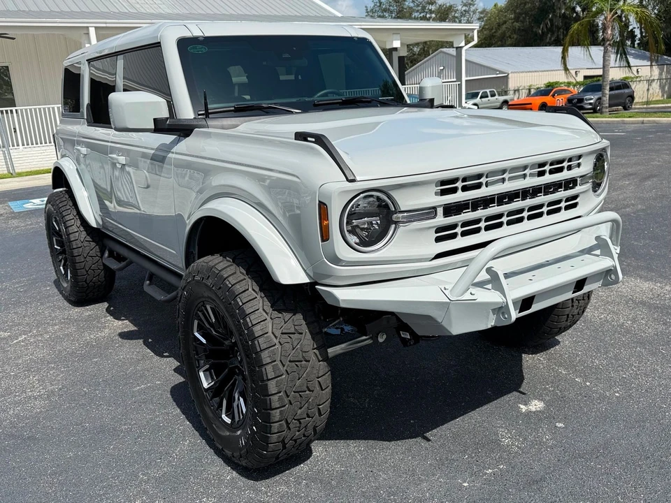 2026 Ford Bronco 6th Gen - Image 12 of 12