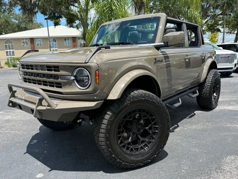 2026 Ford Bronco Custom Marsh Grey