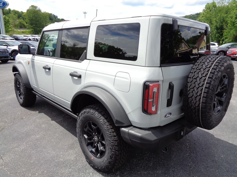 2026 Ford Bronco 6th Gen - Image 6 of 31