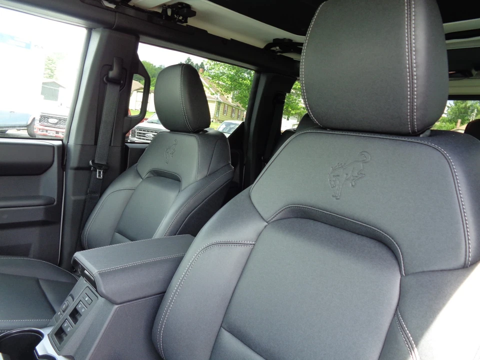 2026 Ford Bronco 6th Gen - Image 14 of 31