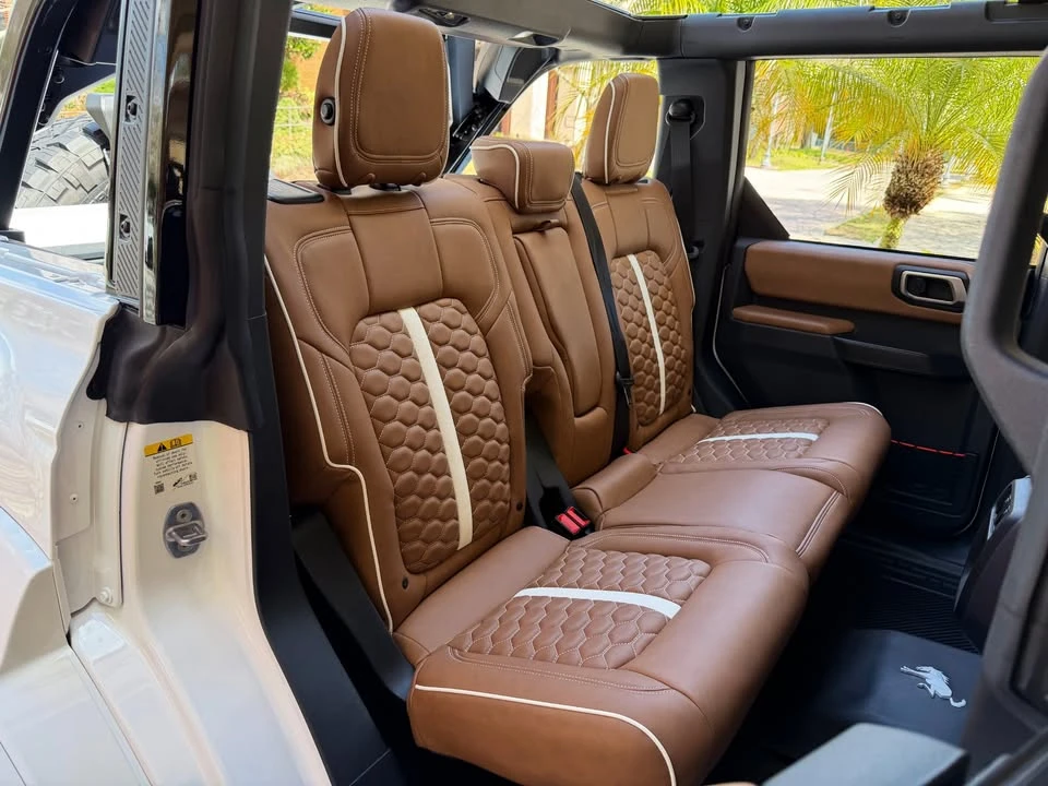 2026 Ford Bronco Raptor 6th Gen - Image 15 of 19