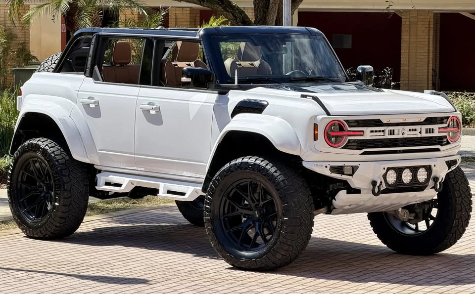 2026 Ford Bronco Raptor 6th Gen - Image 10 of 19