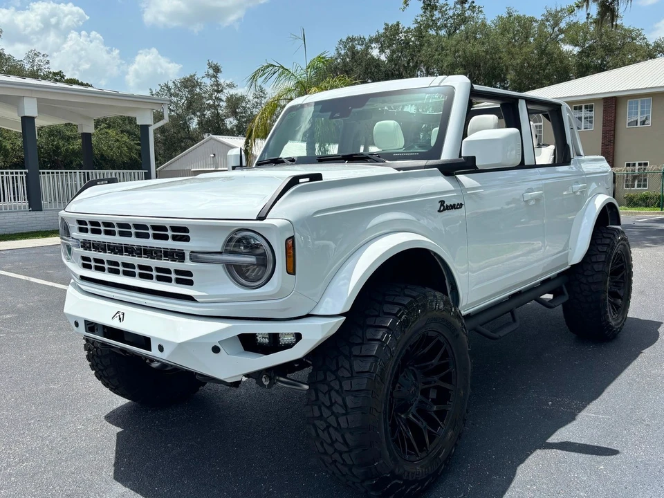 2026 Ford Bronco 6th Gen - Image 4 of 12