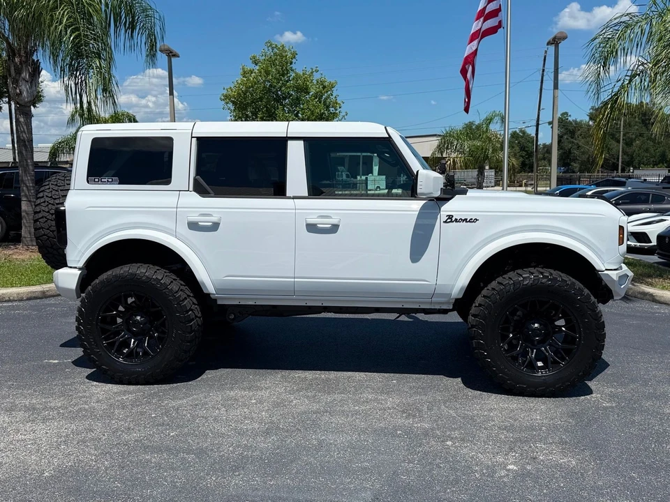 2026 Ford Bronco 6th Gen - Image 3 of 12