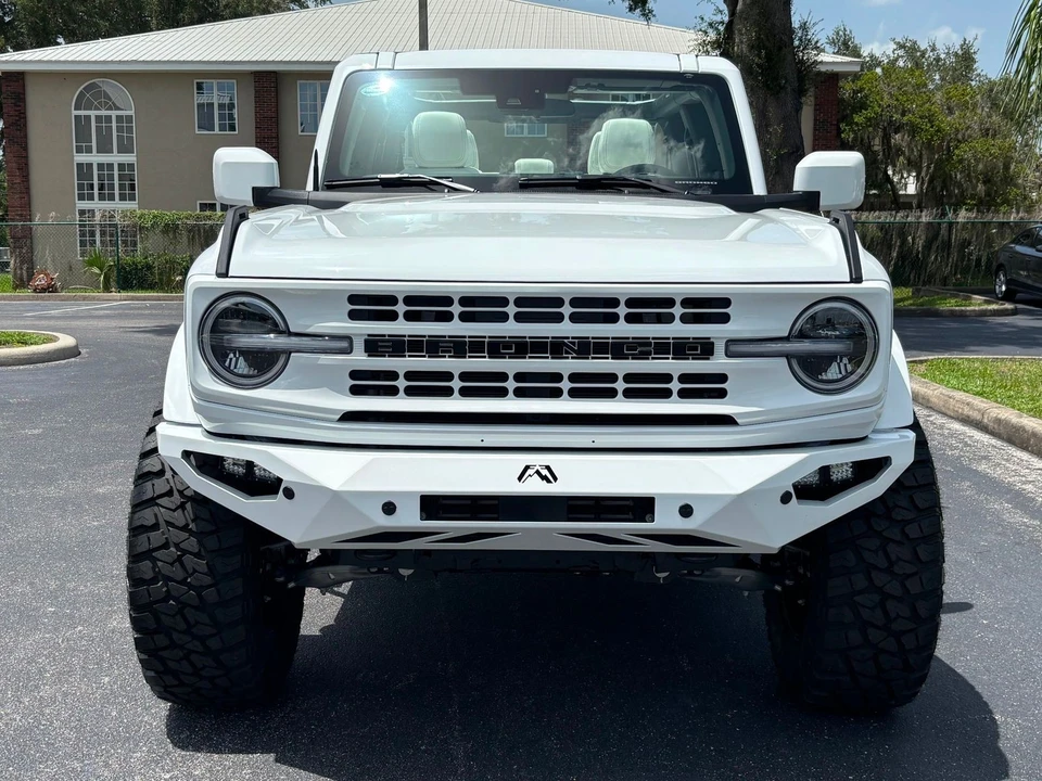 2026 Ford Bronco 6th Gen - Image 9 of 12