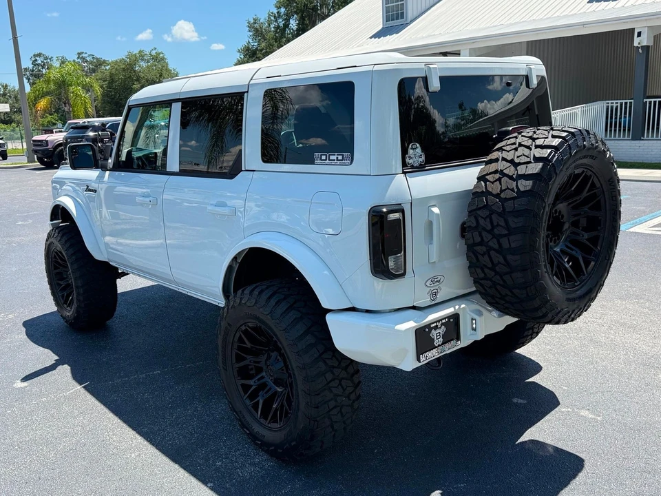 2026 Ford Bronco 6th Gen - Image 12 of 12