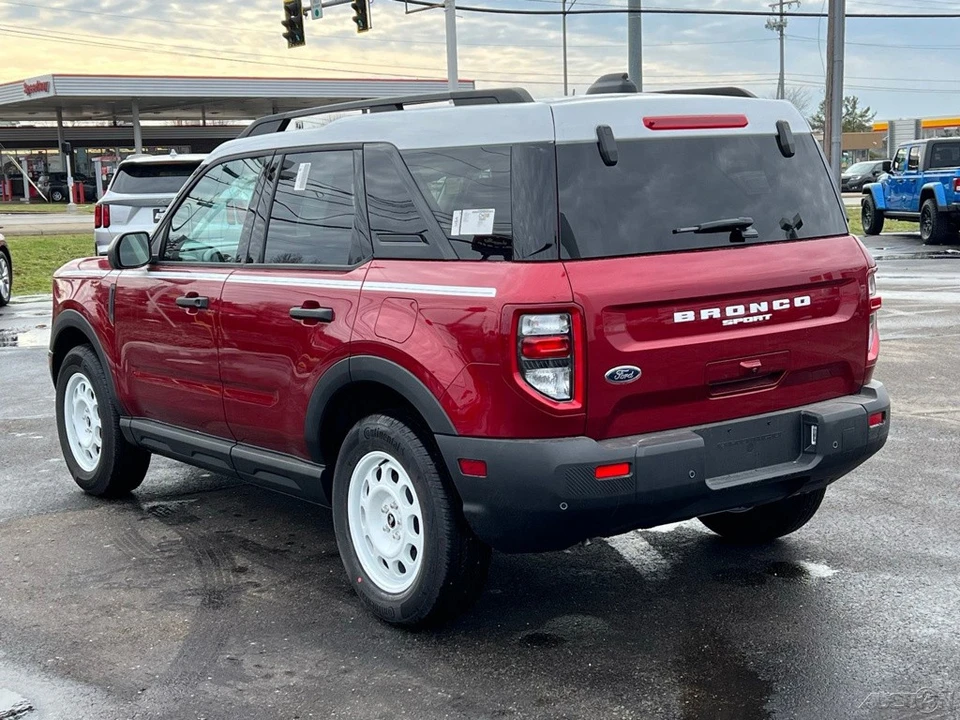 2026 Ford Bronco 6th Gen - Image 5 of 24