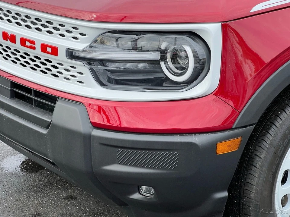 2026 Ford Bronco 6th Gen - Image 13 of 24