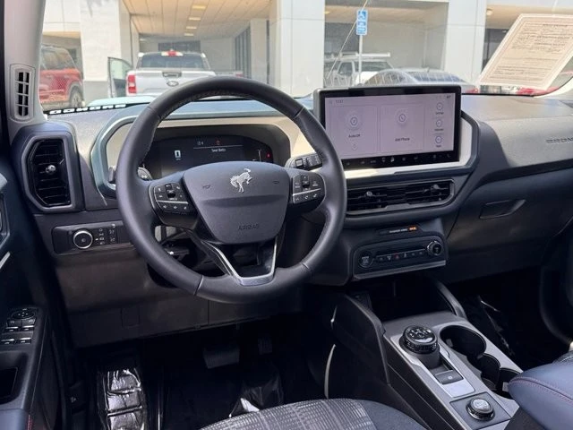 2026 Ford Bronco 6th Gen - Image 27 of 30