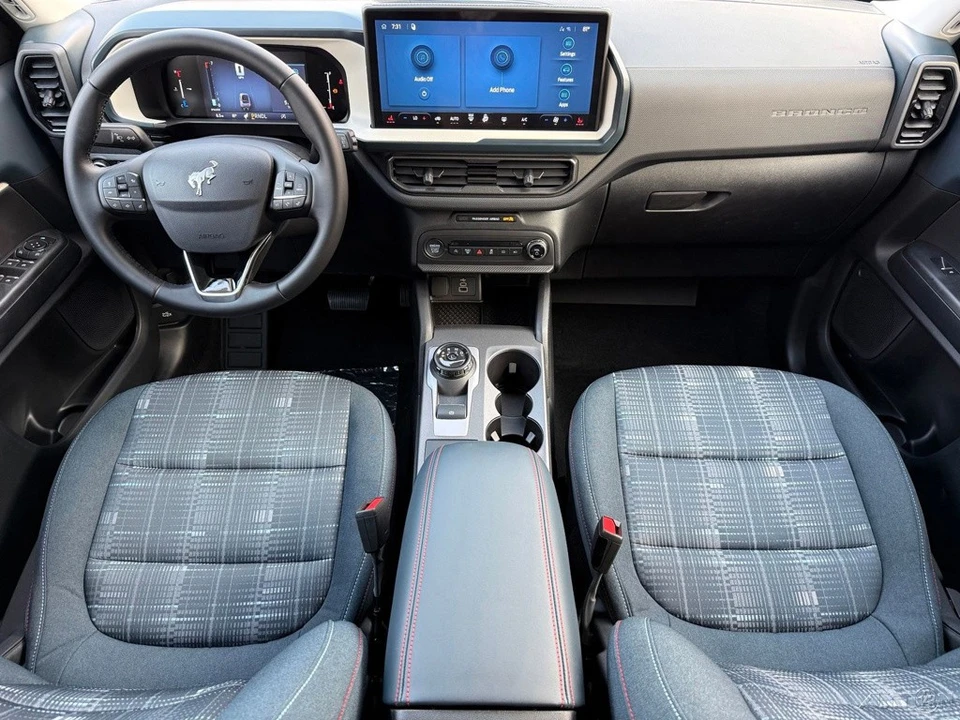 2026 Ford Bronco 6th Gen - Image 2 of 24