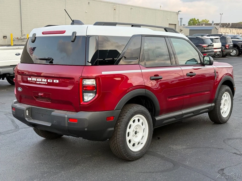 2026 Ford Bronco 6th Gen - Image 7 of 24