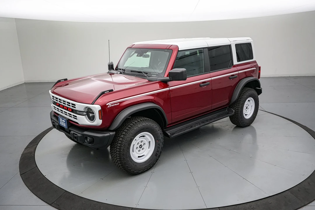2026 Ford Bronco 6th Gen - Image 9 of 31