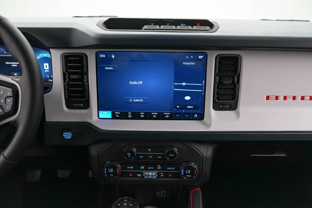 2026 Ford Bronco 6th Gen - Image 21 of 31