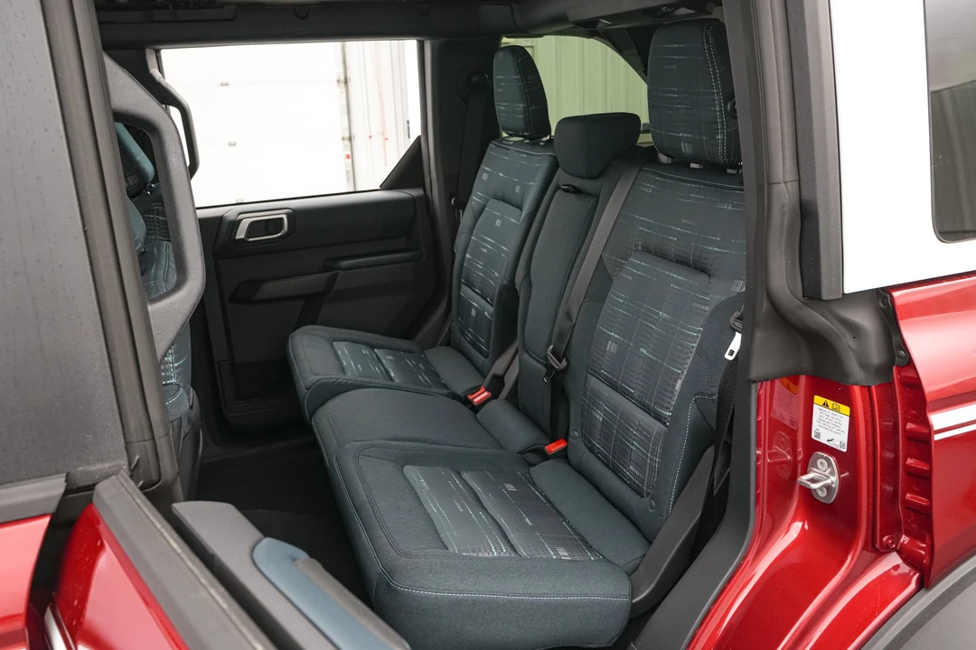 2026 Ford Bronco 6th Gen - Image 30 of 31