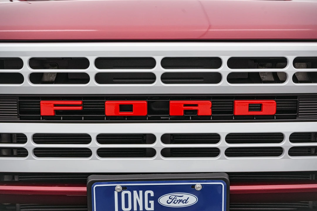 2026 Ford Bronco 6th Gen - Image 13 of 31