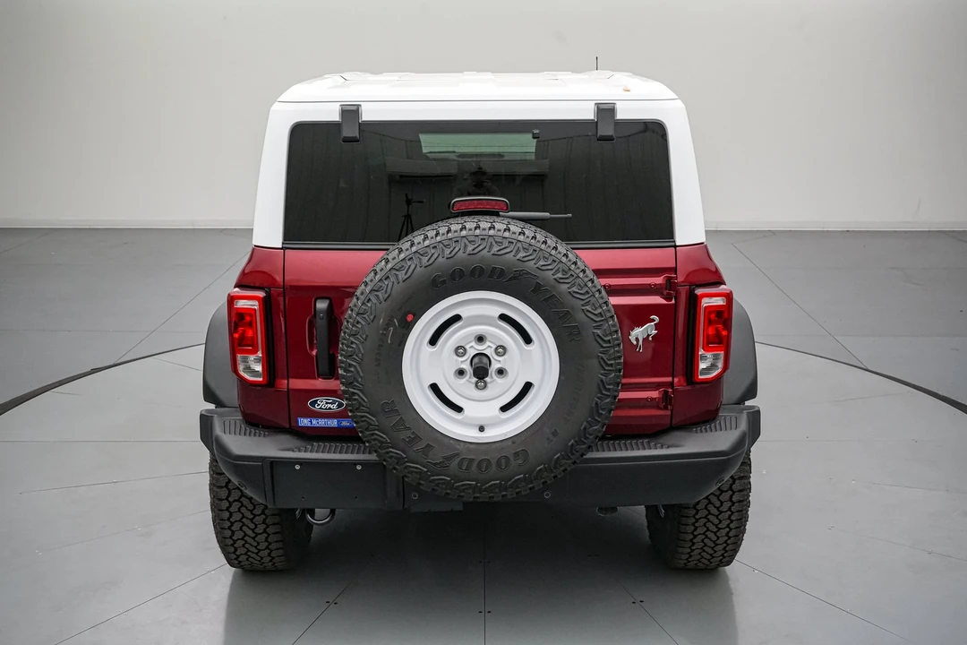 2026 Ford Bronco 6th Gen - Image 6 of 31