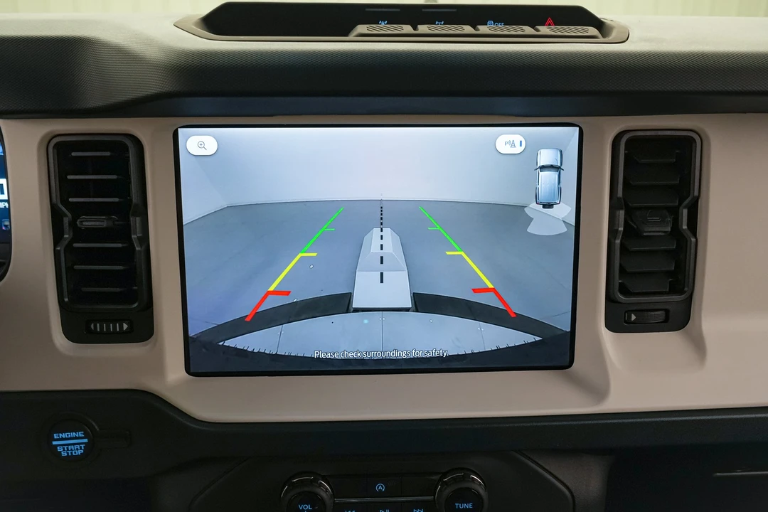 2026 Ford Bronco 6th Gen - Image 27 of 31