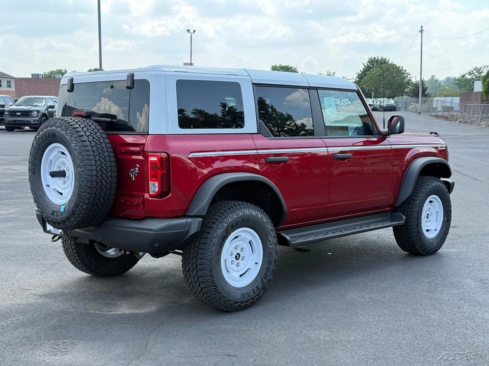 2026 Ford Bronco 6th Gen - Image 6 of 12