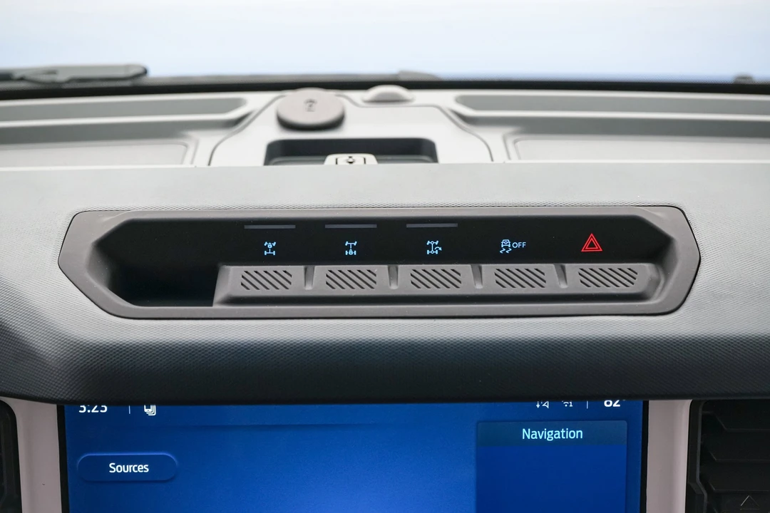 2026 Ford Bronco 6th Gen - Image 23 of 31