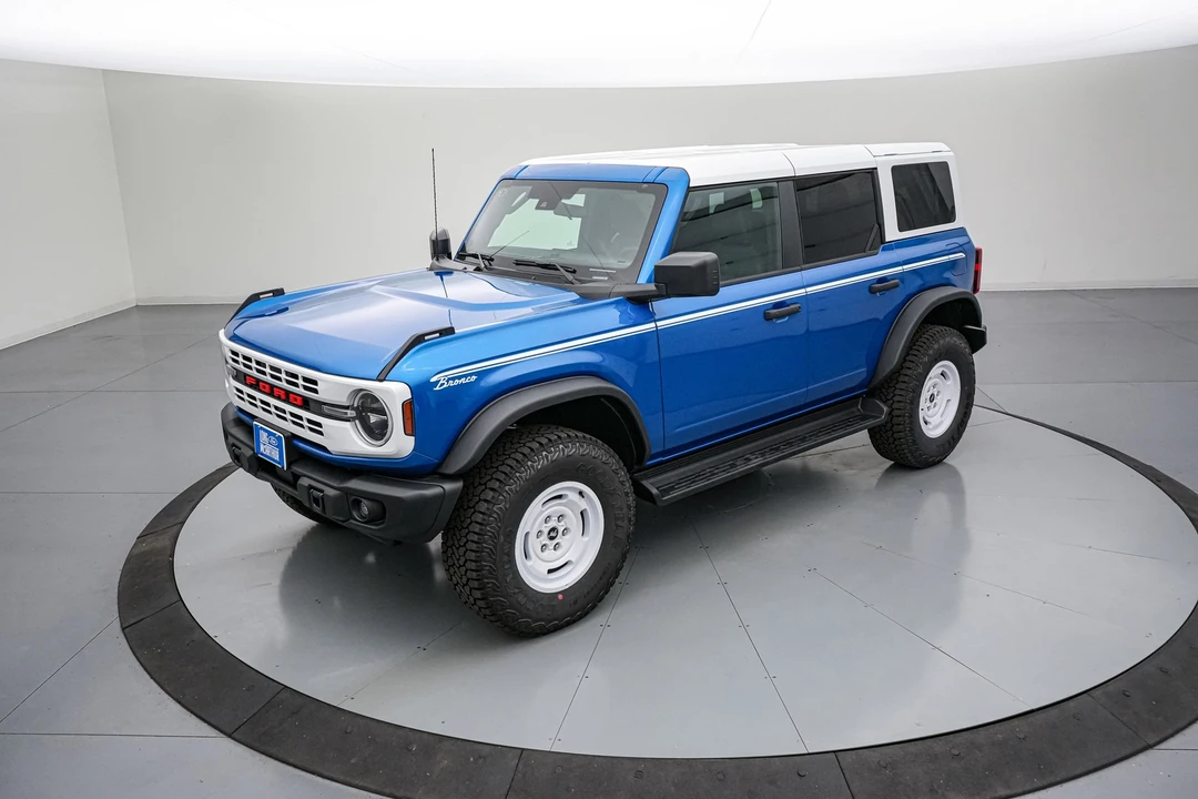 2026 Ford Bronco 6th Gen - Image 9 of 31