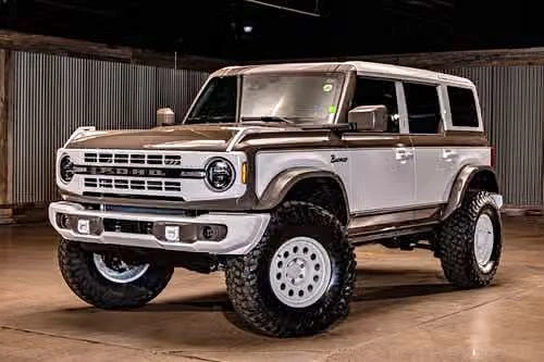 2026 Ford Bronco 6th Gen - Image 1 of 17