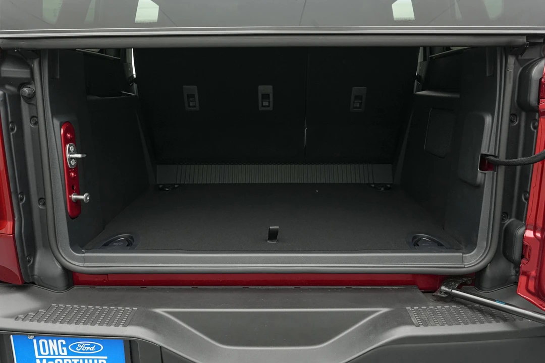 2026 Ford Bronco 6th Gen - Image 30 of 31
