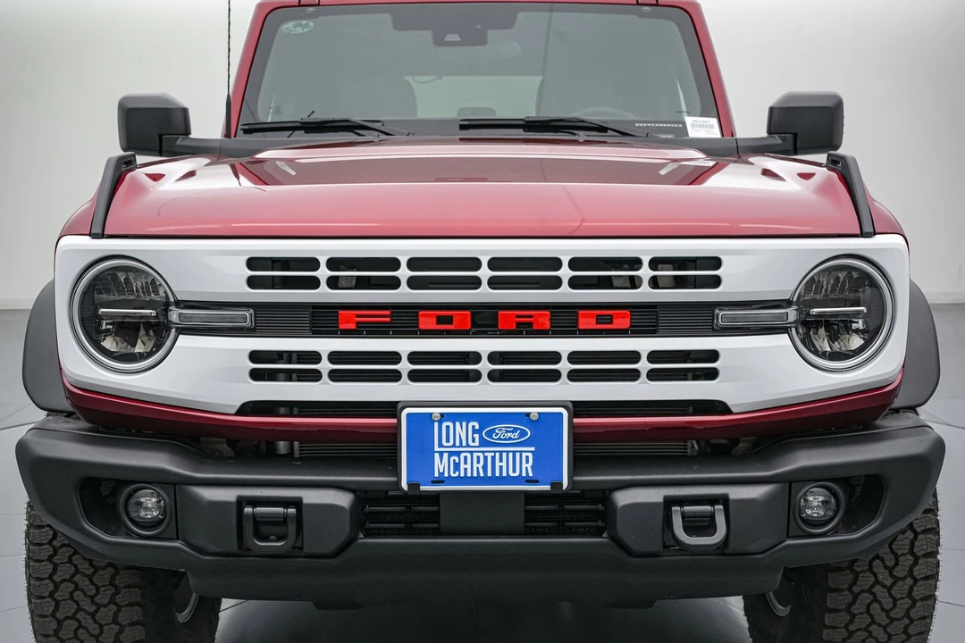 2026 Ford Bronco 6th Gen - Image 13 of 31