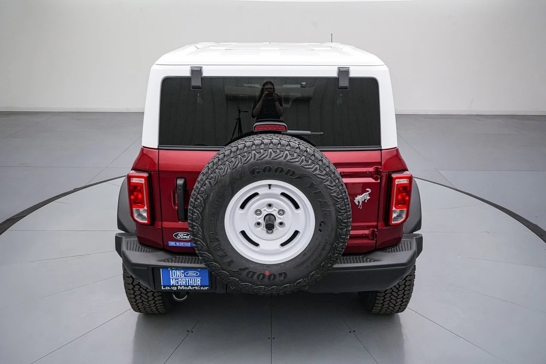 2026 Ford Bronco 6th Gen - Image 7 of 31