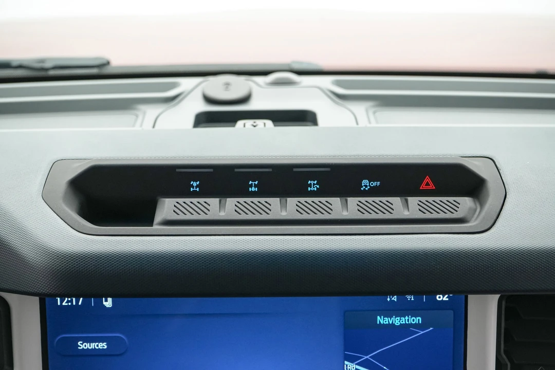 2026 Ford Bronco 6th Gen - Image 23 of 31