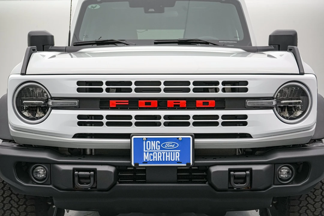 2026 Ford Bronco 6th Gen - Image 12 of 31