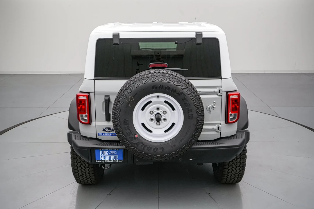 2026 Ford Bronco 6th Gen - Image 6 of 31