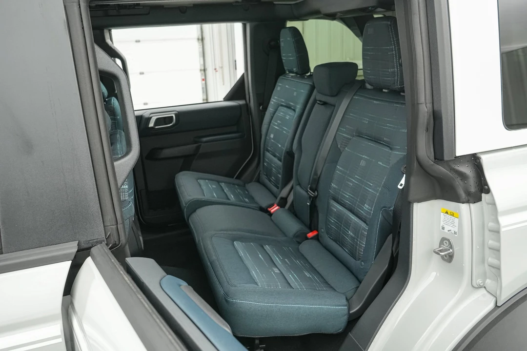 2026 Ford Bronco 6th Gen - Image 28 of 31