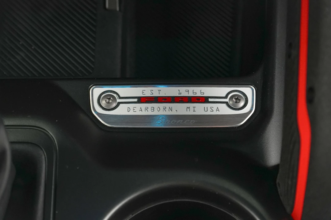 2026 Ford Bronco 6th Gen - Image 23 of 31