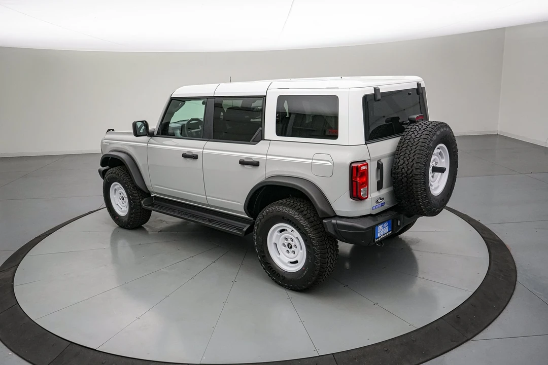 2026 Ford Bronco 6th Gen - Image 7 of 31