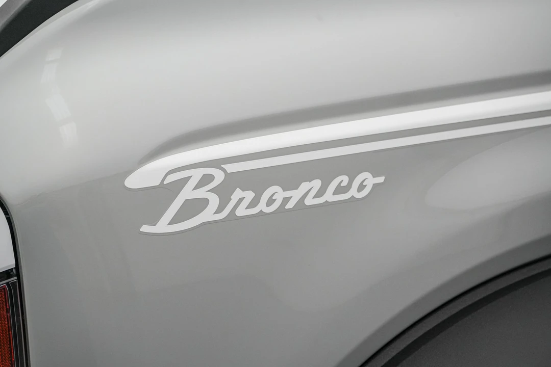 2026 Ford Bronco 6th Gen - Image 14 of 31