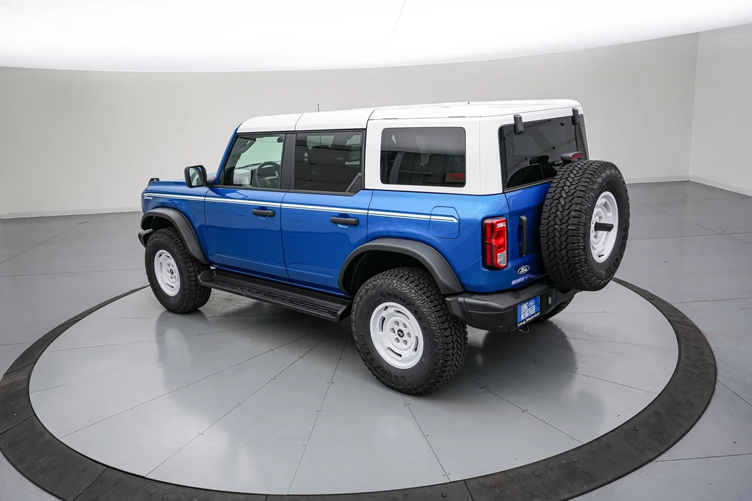 2026 Ford Bronco 6th Gen - Image 7 of 31