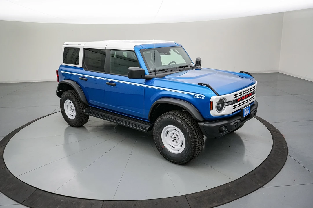 2026 Ford Bronco 6th Gen - Image 2 of 31