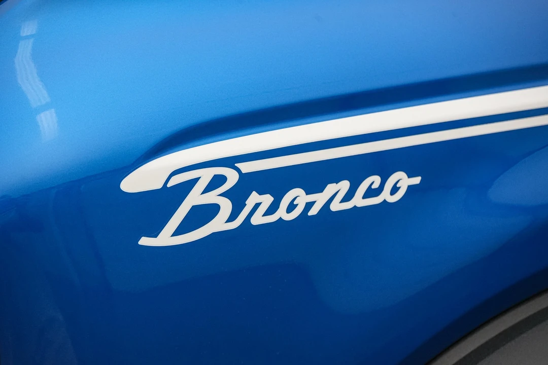 2026 Ford Bronco 6th Gen - Image 14 of 31