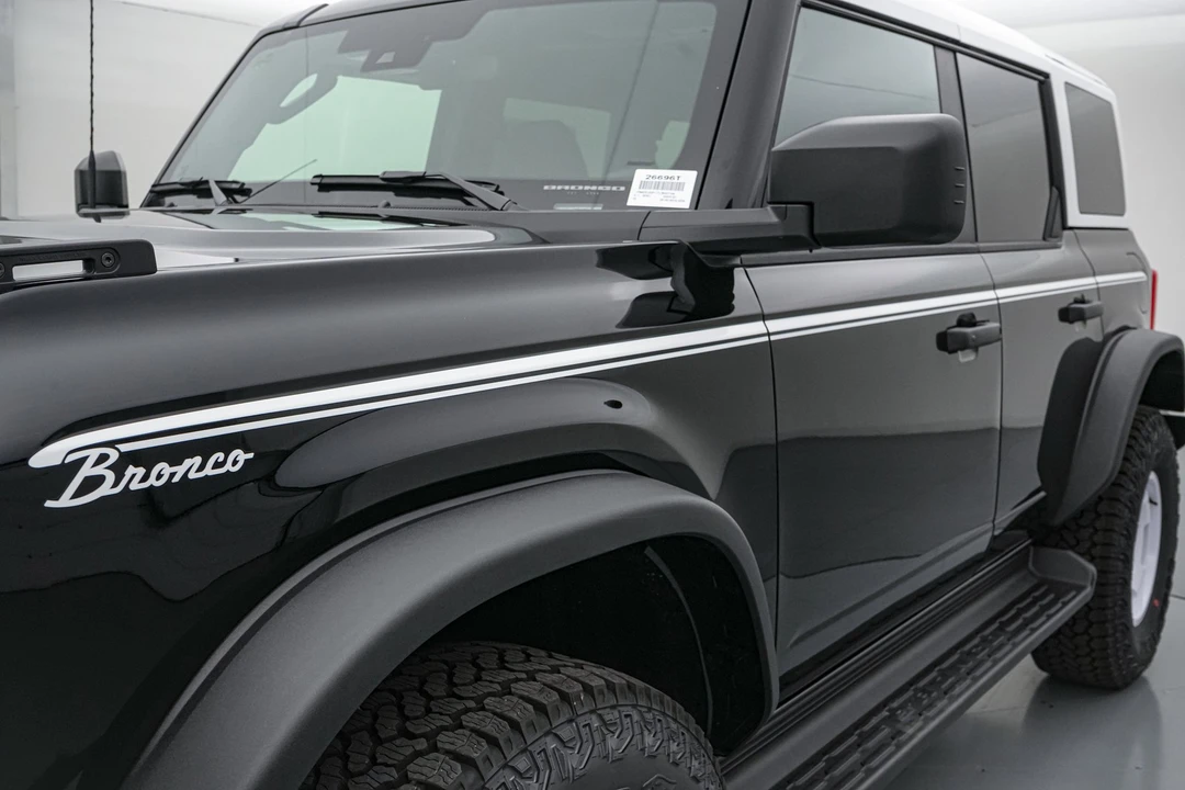 2026 Ford Bronco 6th Gen - Image 13 of 31