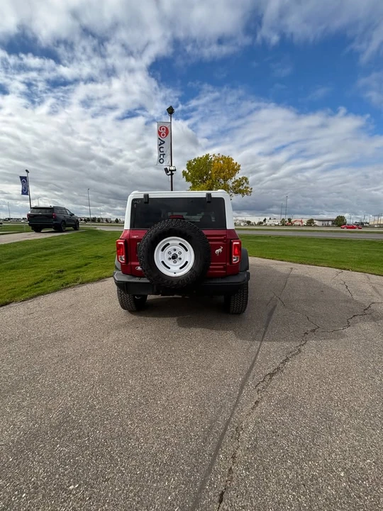 2026 Ford Bronco 6th Gen - Image 5 of 10